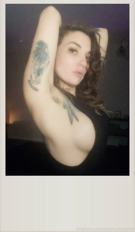 thesmuttymystic desnudos de modelos galería