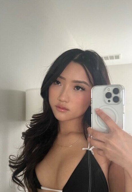 godessjny actriz desnuda foto