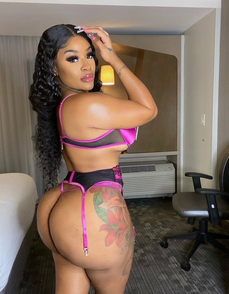 Lickmykakez hermosa estrella porno fotos