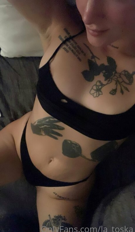 la toska estrella desnuda recopilación