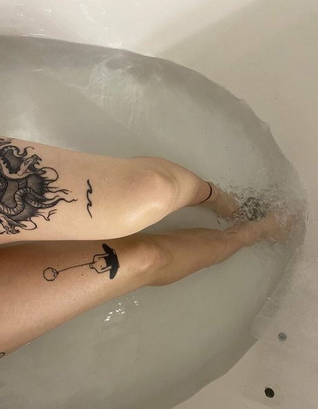 ravengonewildfree hermosa actriz recopilación