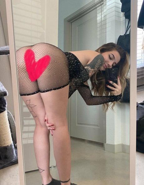 ravengonewildfree estrella porno sexy imagen