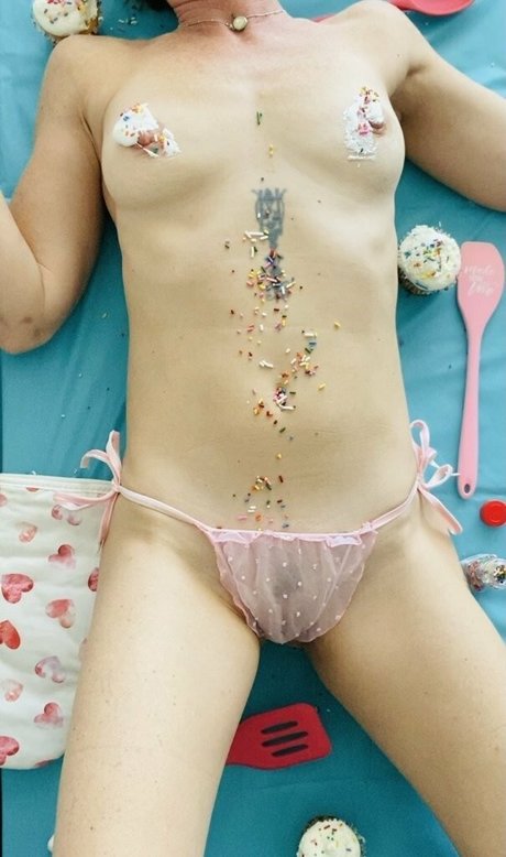 gretchengoez desnudos de estrellas archivo