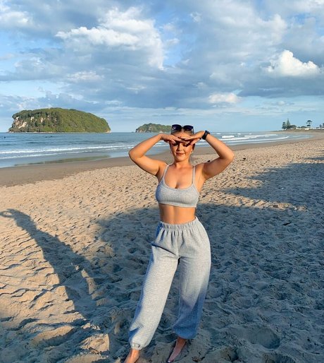 milf pantimedias onlyfans arte hd recopilación