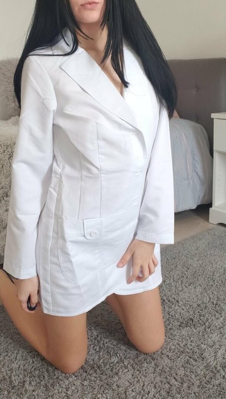 thedollywinks estrella porno atractiva fotos