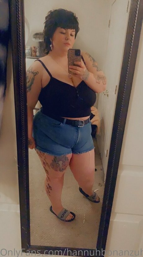 hannuhbonanzuh modelo erótico imagen