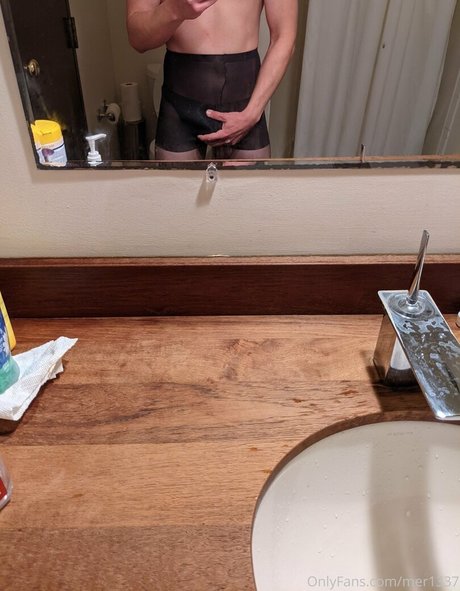 mer1337 estrella porno desnuda galerías