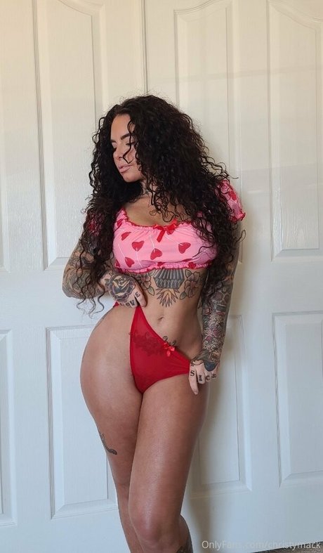christymack modelo caliente galerías