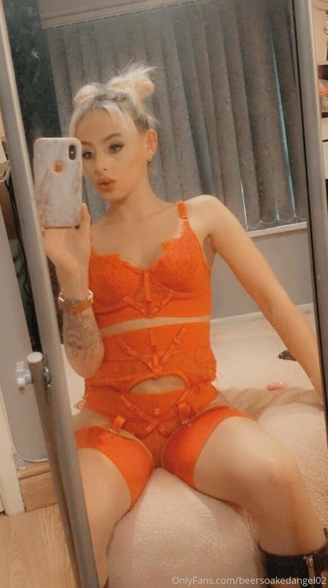 beersoakedangel02 modelo desnudo imagen