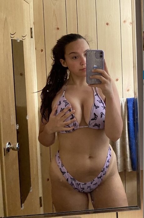 Princesskirby hermosa estrella porno foto