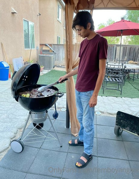 femboyangiesfeet actriz porno fotos