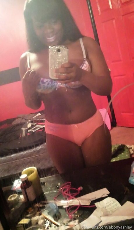 ebonyashley_ estrella porno hermosa imágenes