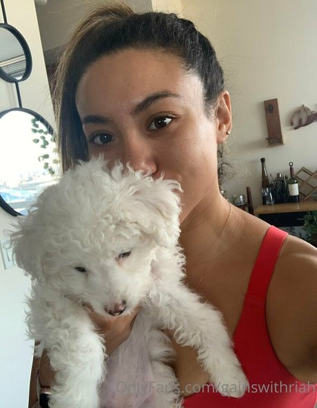 gainswithriah buena estrella porno imágenes