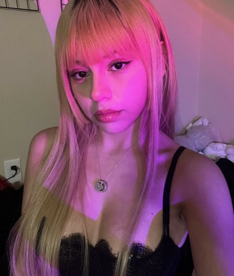 asuu02 estrella porno caliente galería