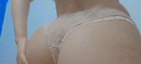 Iwaifu estrella de alta calidad foto