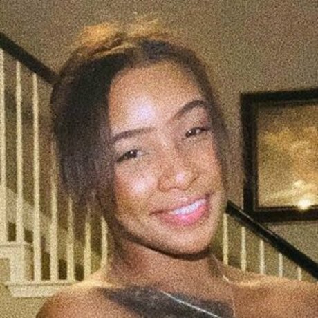 raynellemariah estrella porno gratis imagen