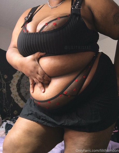 lilithlondon estrella exclusiva imágenes