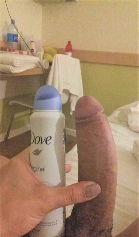 Perola Martinez modelo desnuda archivo