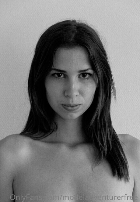 modeladventurerfree estrella atractiva galerías