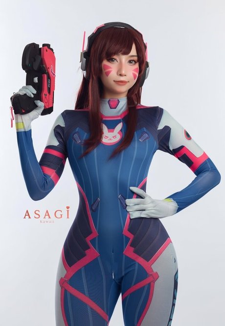 Ayaka bonita estrella galerías