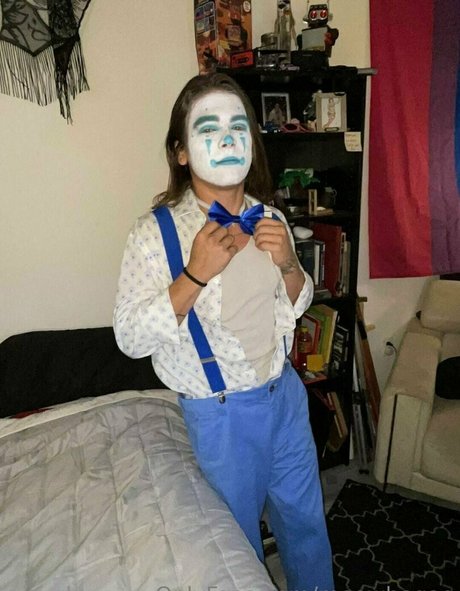 meowhegao modelo caliente foto