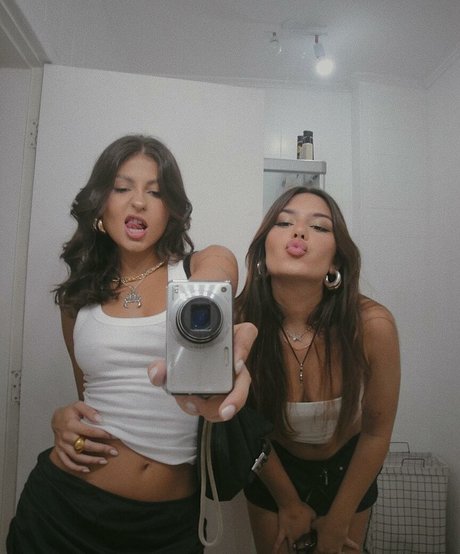 Malu Camargo buena estrella porno galería