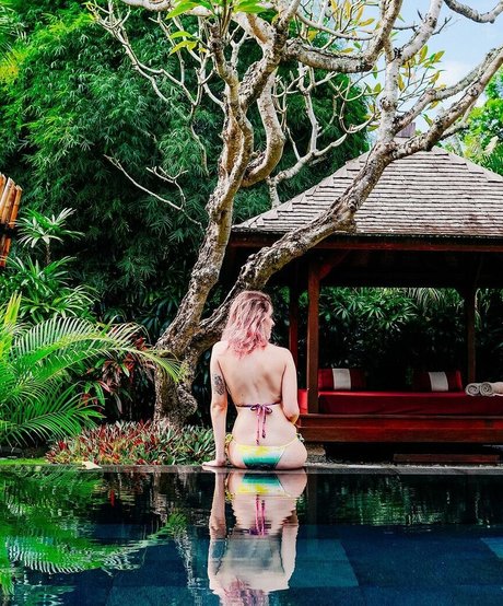 Karen Bachini actriz de alta definición imagen