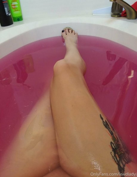 Lewdladyj modelo sexy foto