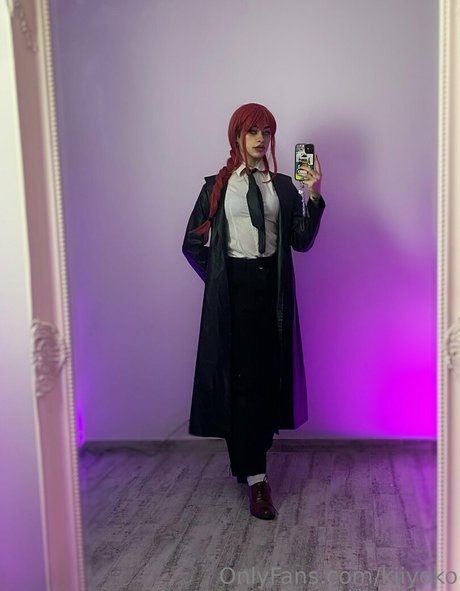 Kiiyoko estrella sexy galerías