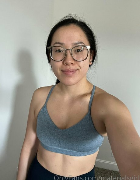 materialsgirl modelo pornografico galerías