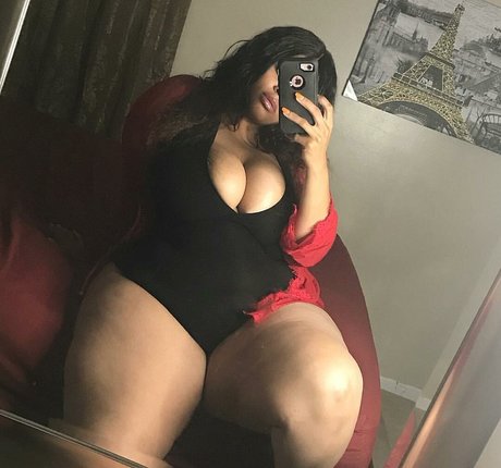 Jasmine Gunn estrella porno hd imagen