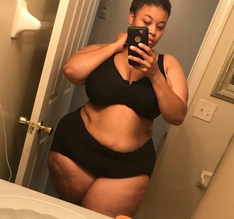 Jasmine Gunn mejor actriz galería