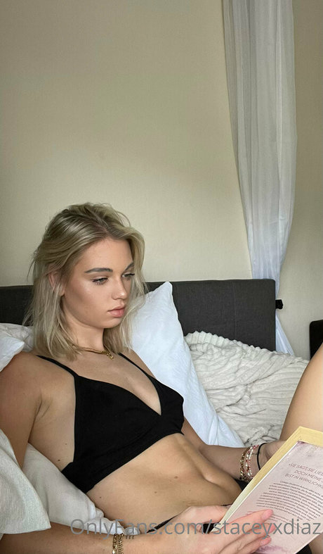 stacyxdiaz modelo foto