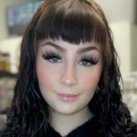 thebustybarista modelo superior imágenes