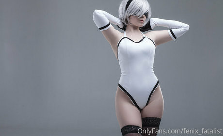 Fenix Fatalist actriz de desnudos fotos