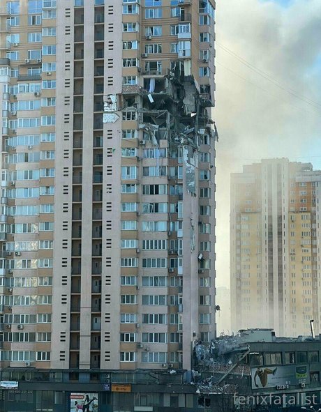 Fenix Fatalist modelo xxx foto