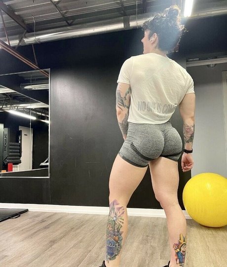 Natasha Aughey estrella porno exclusiva foto