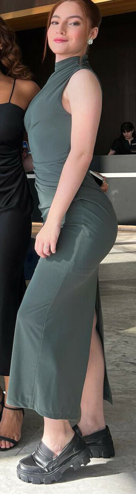 Duda Matte modelo de alta definición foto