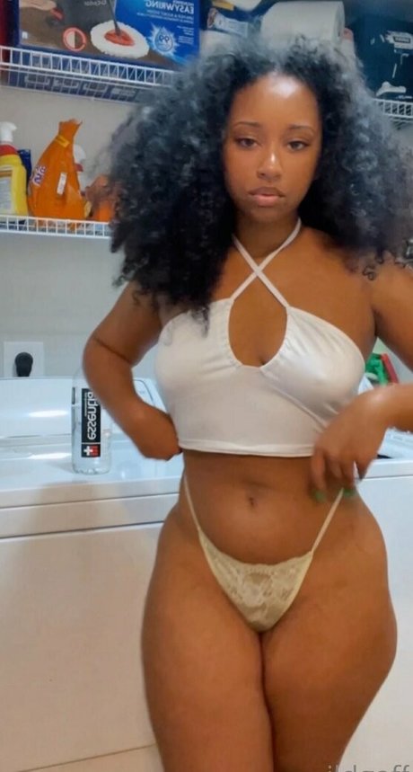 ildgaff estrella del sexo imagen