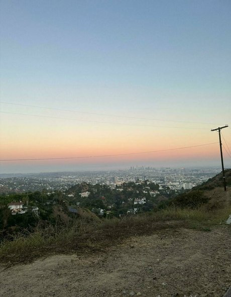 Angelyoungsxxx modelo desnuda fotos