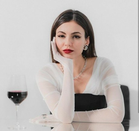 trío amateur onlyfans erótico de alta calidad fotos