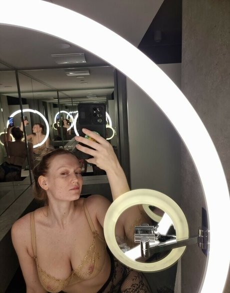 luizaconlaz modelo gratis galería