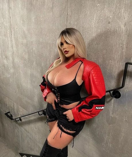 sxmonne hermosa estrella porno imágenes