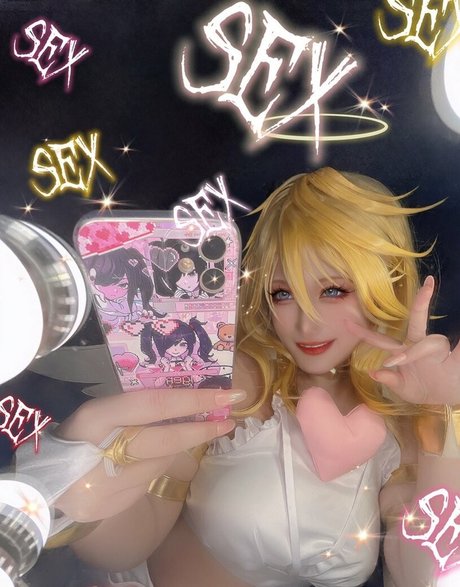 SuperBitchBecky estrella porno perfecta foto