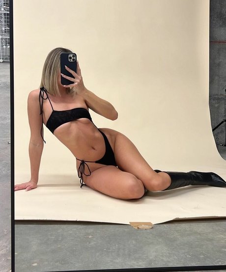 onlyfans de cabello rojo arte perfecto archivo