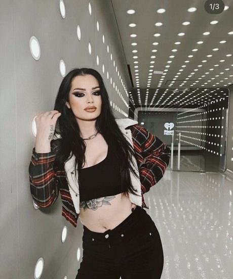 Saraya Bevis estrella porno de arte fotos