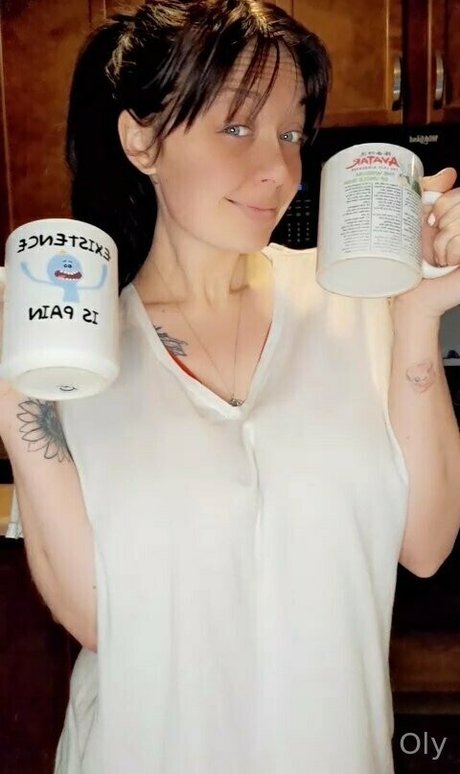 youcancallme oly estrella desnuda imagen