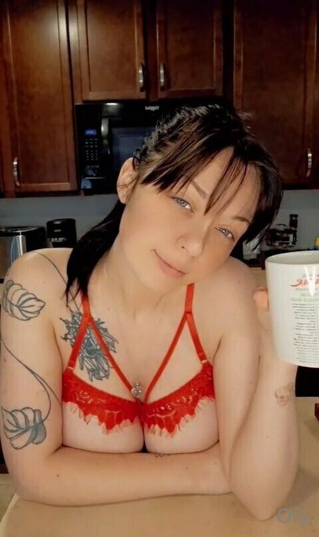 youcancallme oly arte estelar foto