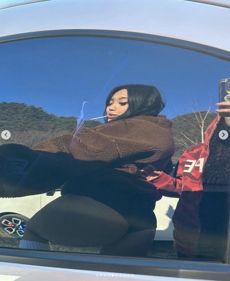 Sc Pion_ actriz atractiva fotos