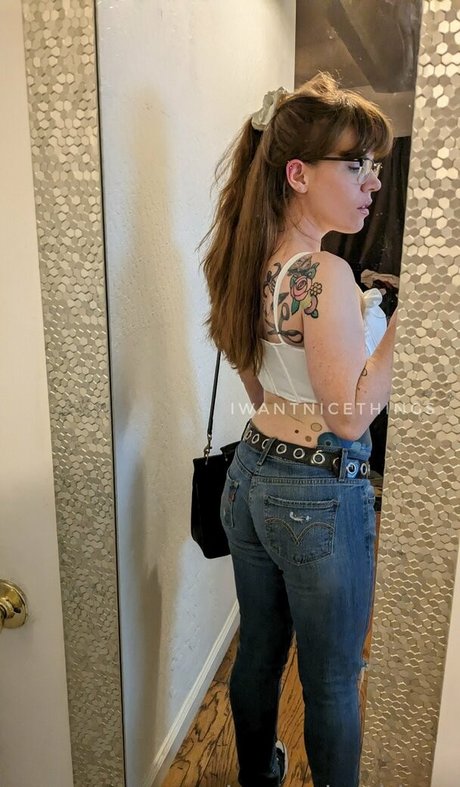 iwantnicethings estrella porno en alta definición recopilación